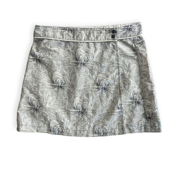 Patagonia Black White Nylon Wrap Skirt / US 8 / Button Out Boardie Lotus Floral - Picture 1 of 5